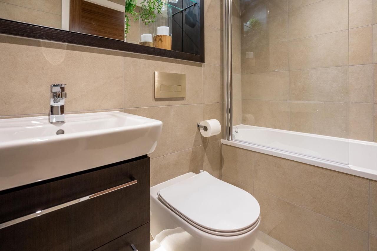 3ten @ Ryedale House Apartment